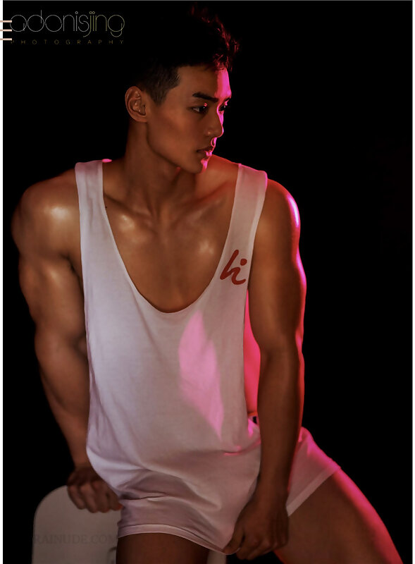 Next Image >>