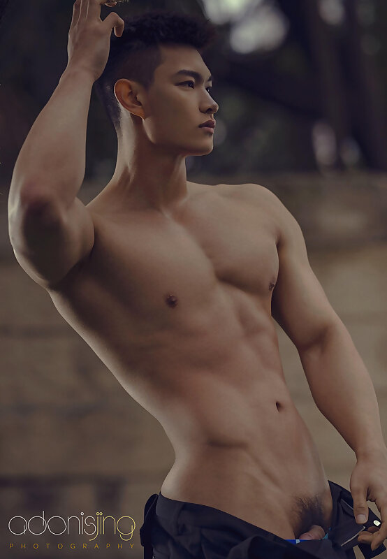 Next Image >>