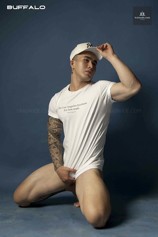 Next Image >>