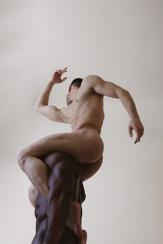 Next Image >>