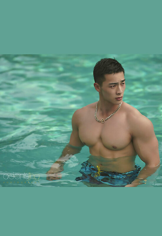 Next Image >>