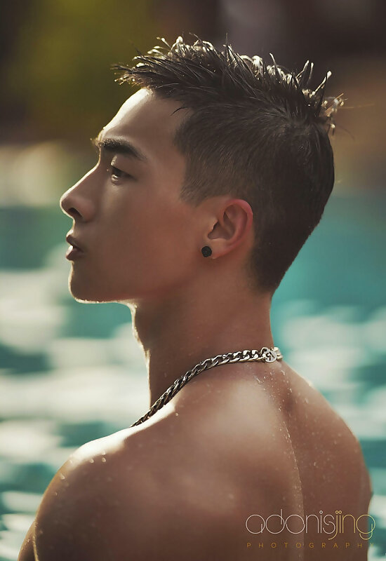 Next Image >>