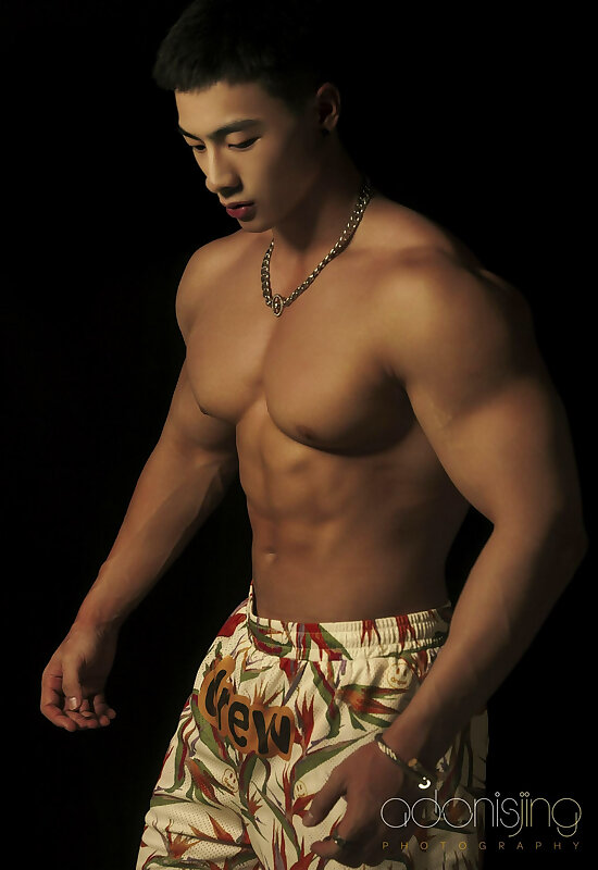 Next Image >>