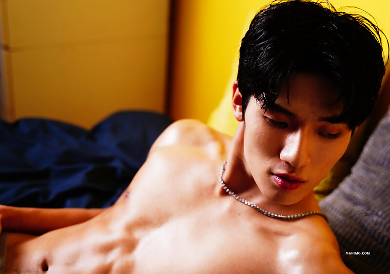 Next Image >>