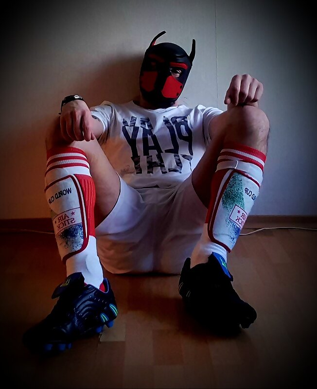Next Image >>