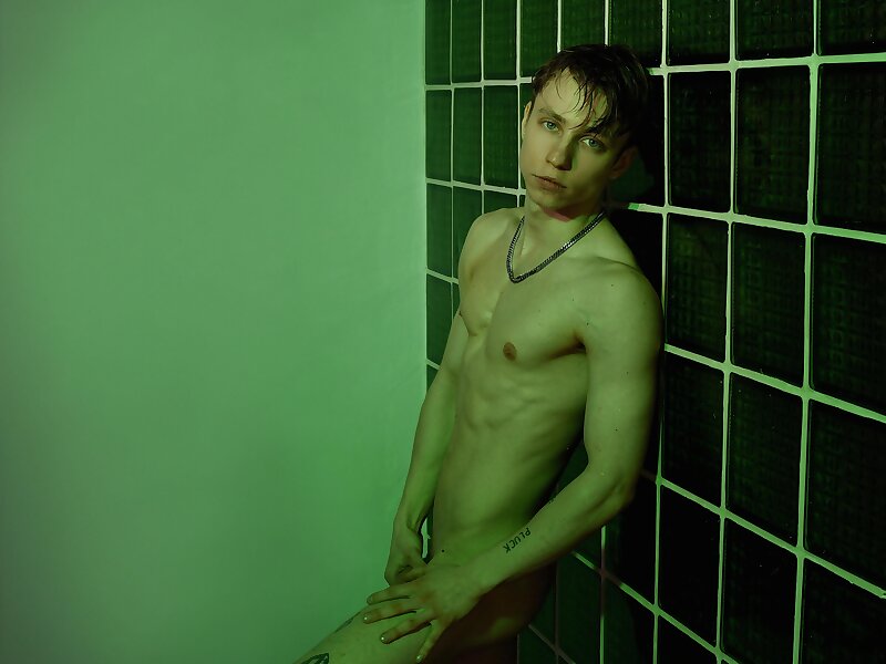 Next Image >>