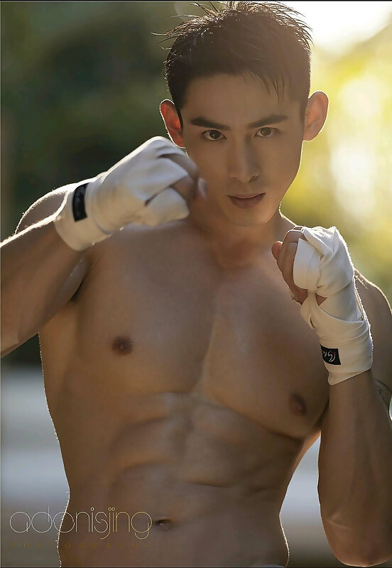 Next Image >>