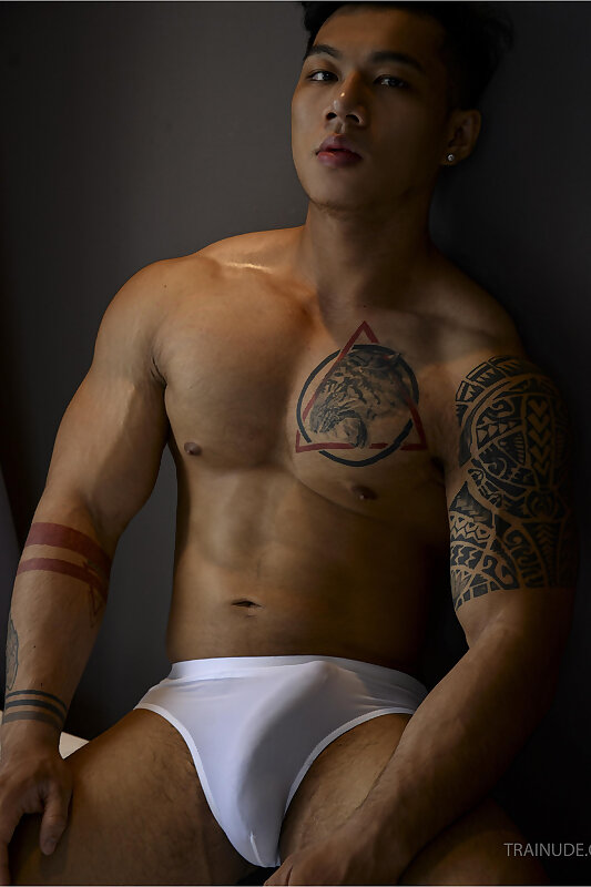 Next Image >>