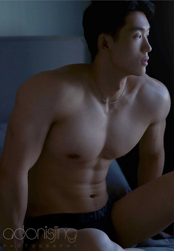 Next Image >>
