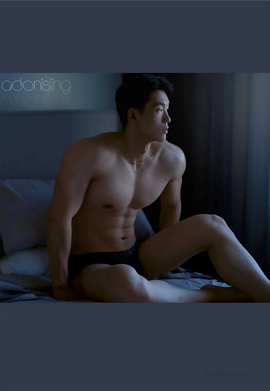 Next Image >>
