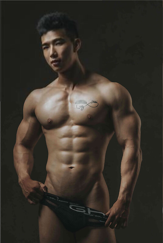 Next Image >>