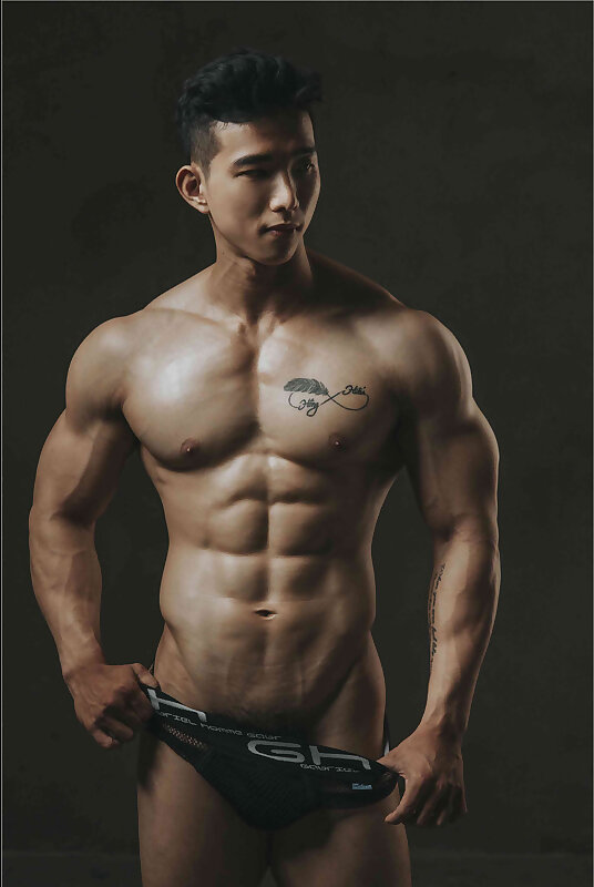 Next Image >>