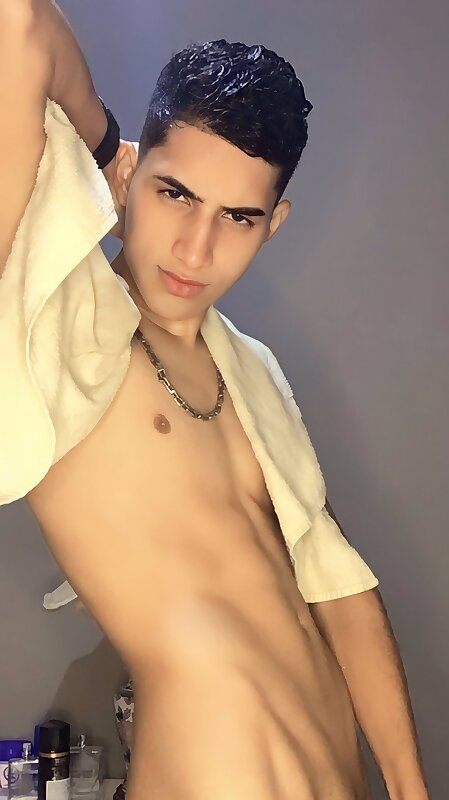 Next Image >>