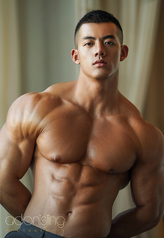 Next Image >>