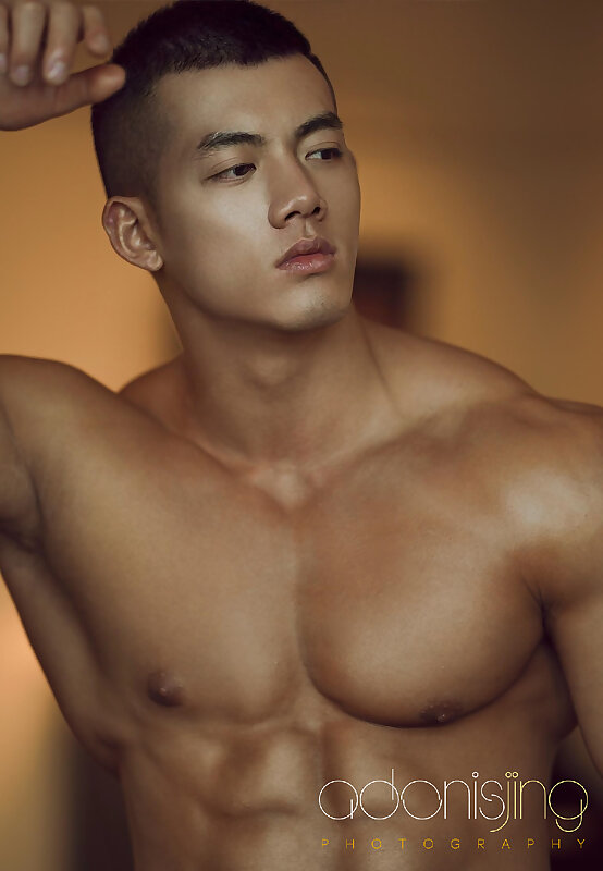 Next Image >>
