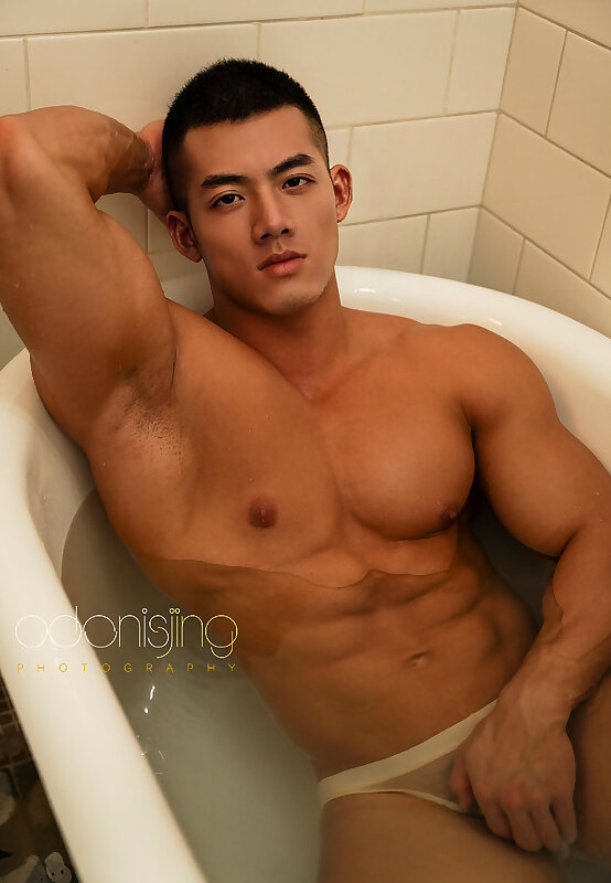 Next Image >>