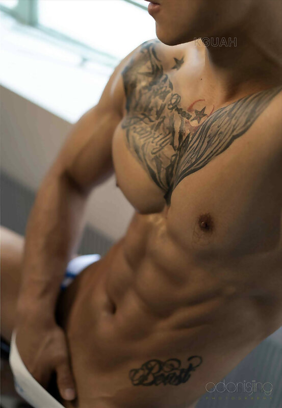 Next Image >>
