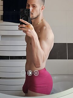 Popular Big Ass Gay Mobile Porn Pics and Galleries - BoyFriendTV