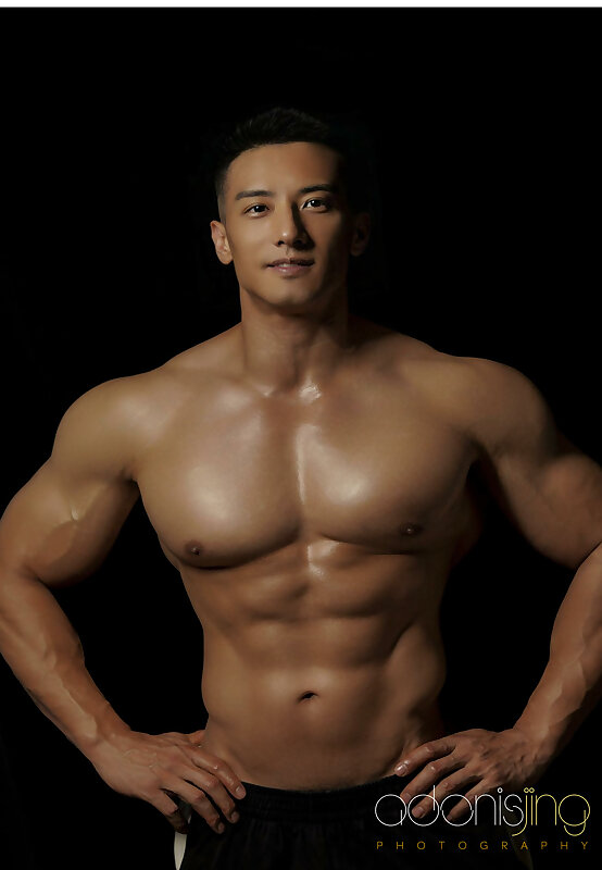 Next Image >>