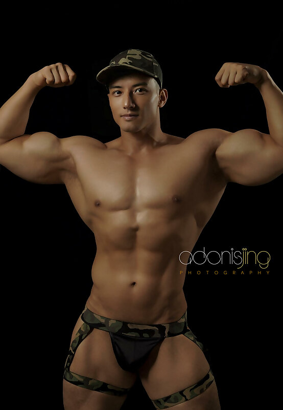 Next Image >>