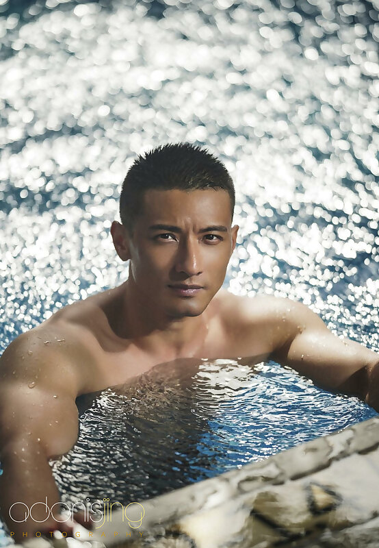 Next Image >>