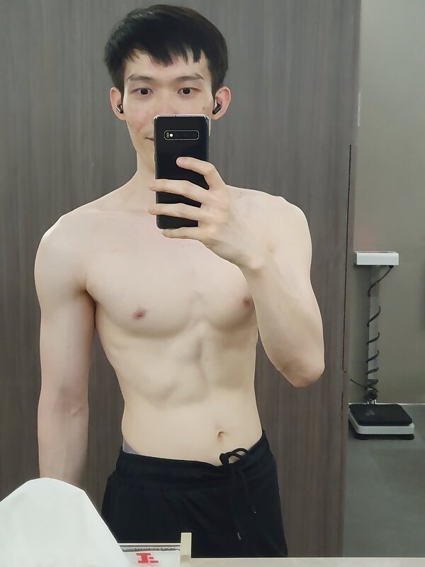 Next Image >>