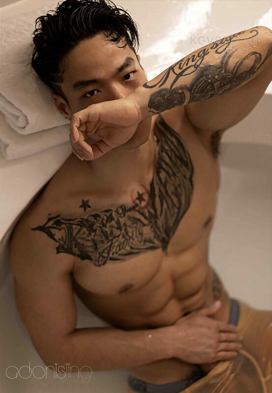 Next Image >>