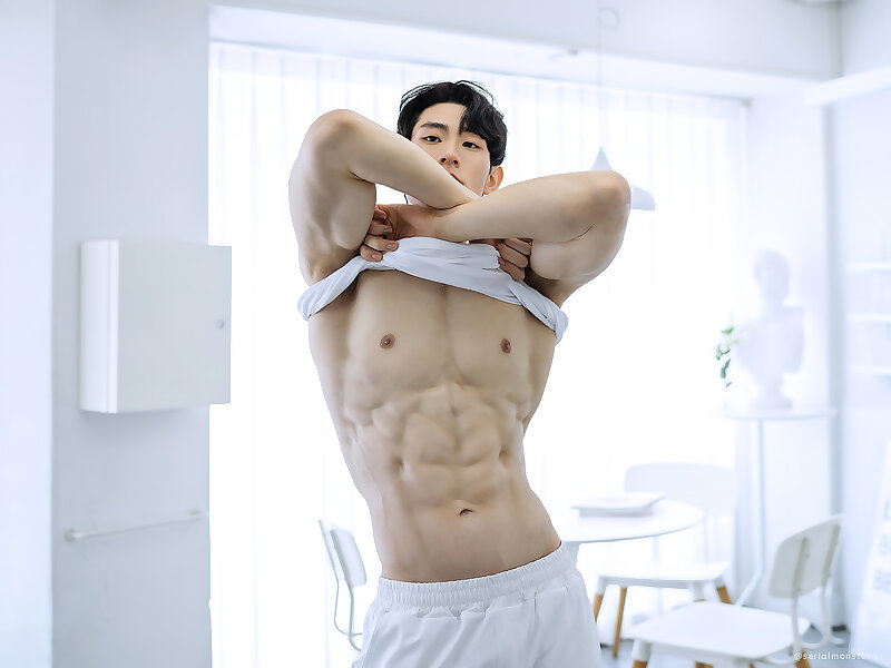 Next Image >>