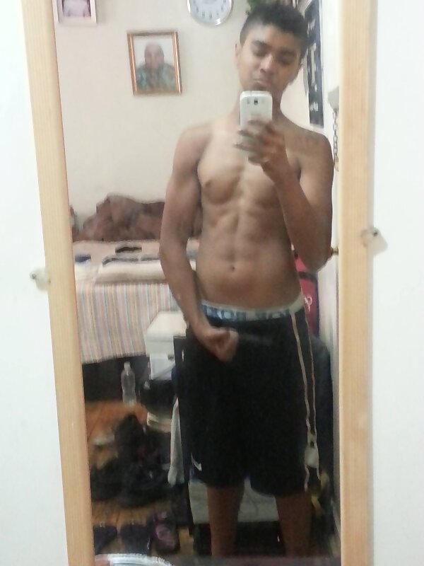 Next Image >>