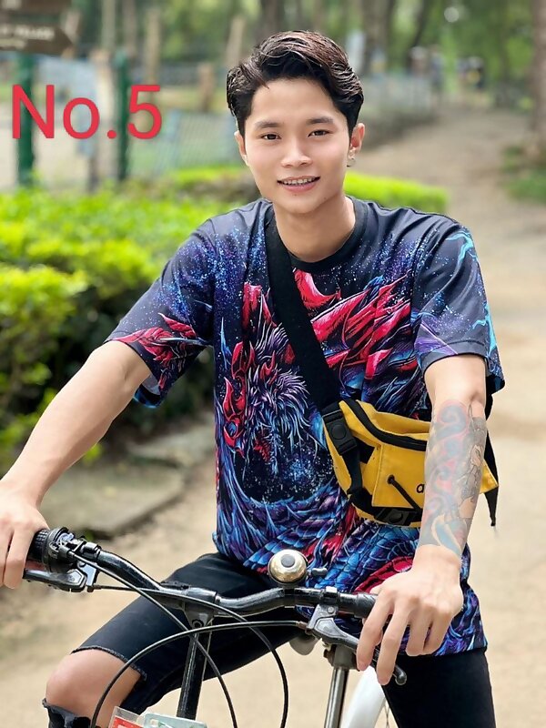 Next Image >>