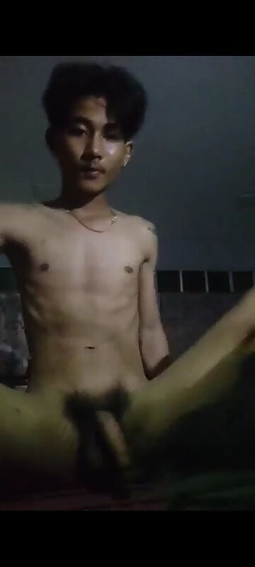 Next Image >>