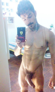 Next Image >>