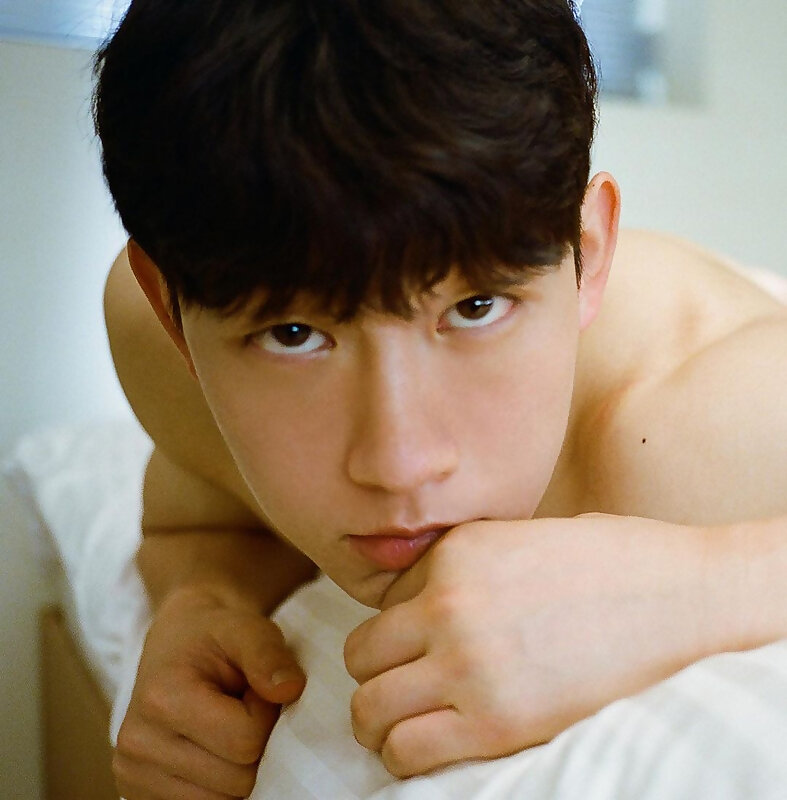 Next Image >>