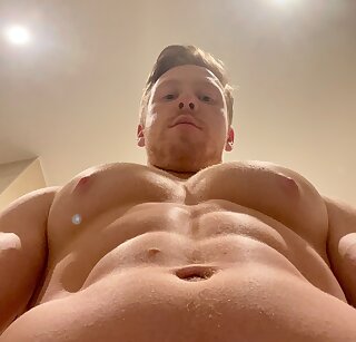 Hot Muscle Ginger BoyFriendTV