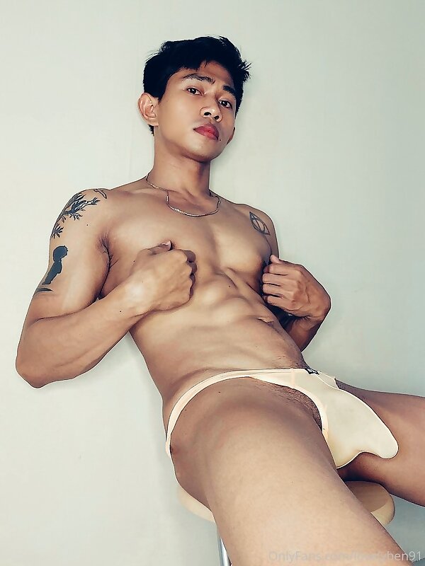Next Image >>