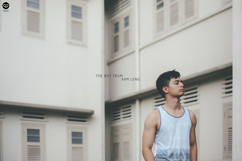 Next Image >>