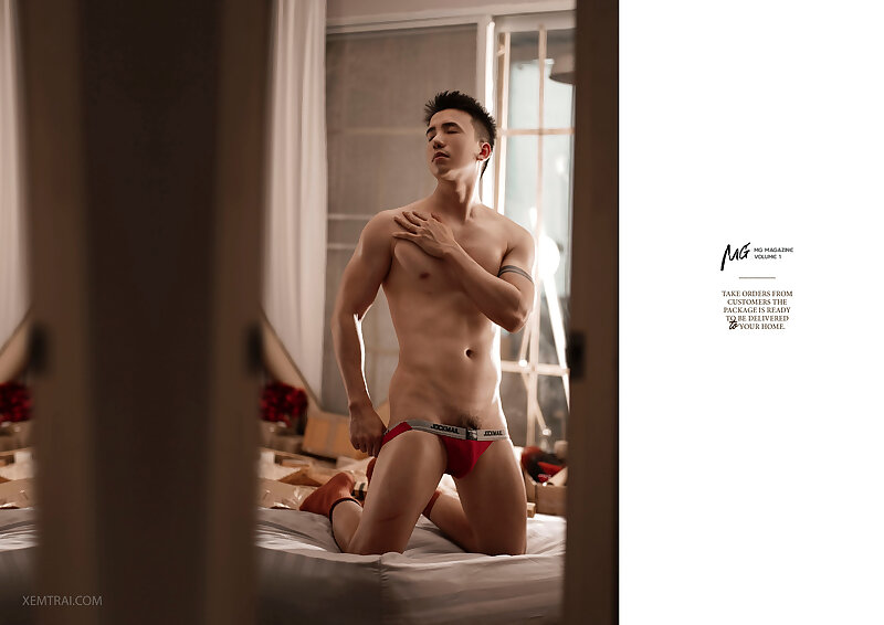 Next Image >>