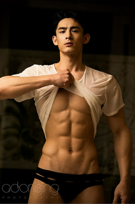 Next Image >>