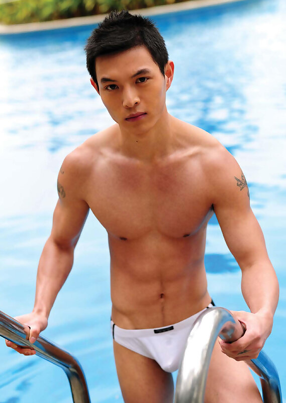 Next Image >>