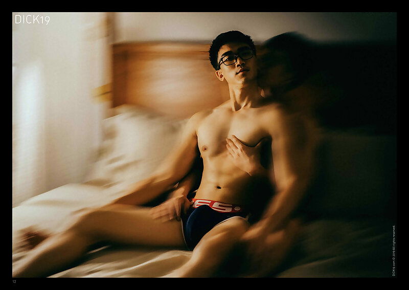 Next Image >>