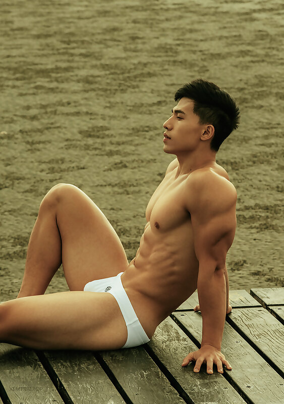 Next Image >>