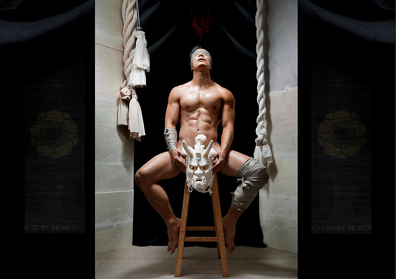 Next Image >>