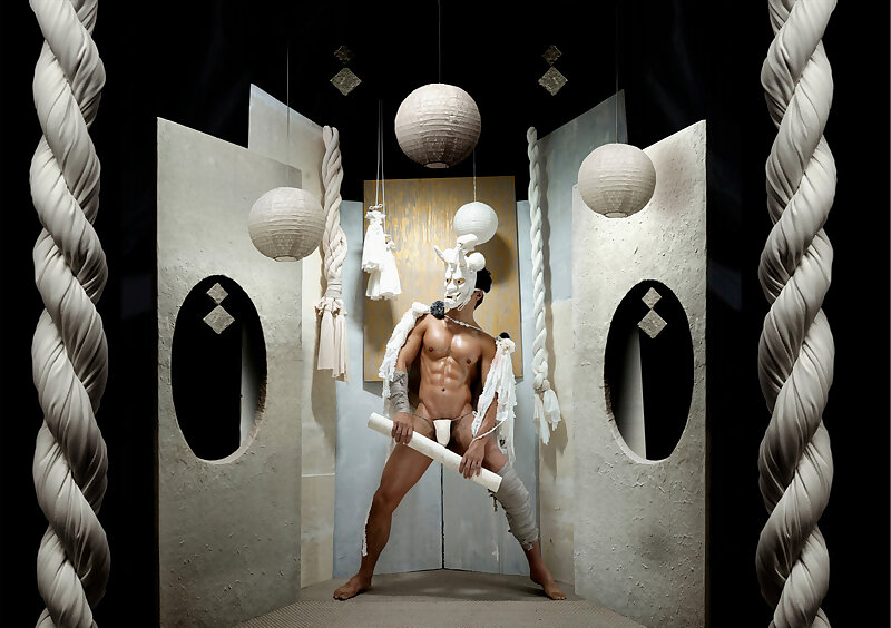 Next Image >>