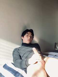 kijiro_bites - photo 8 - BoyFriendTV.com