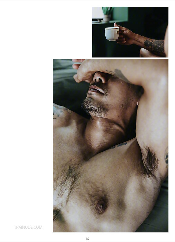 Next Image >>