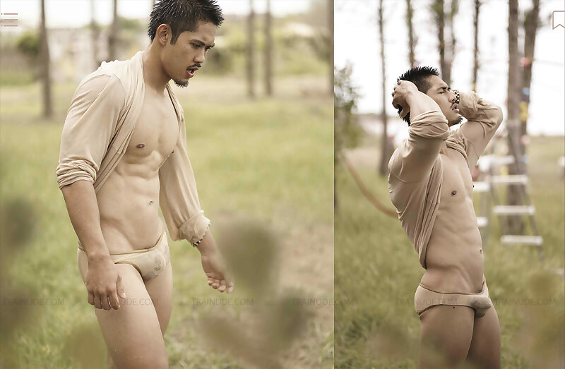 Next Image >>