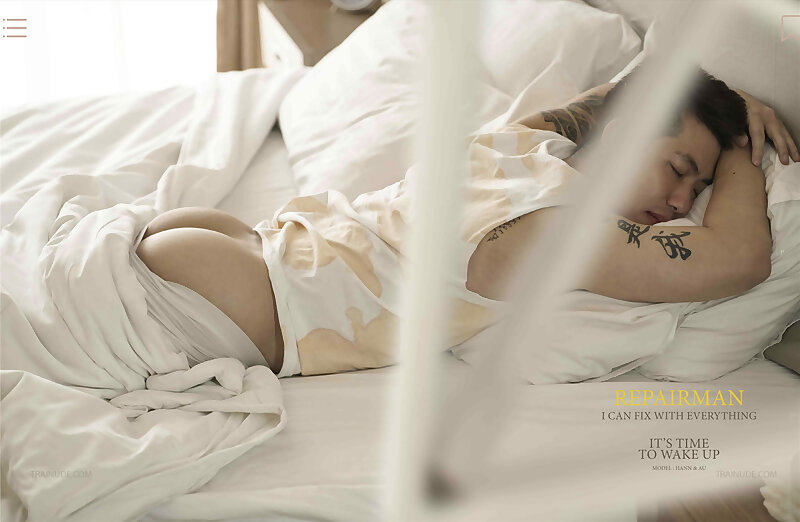 Next Image >>