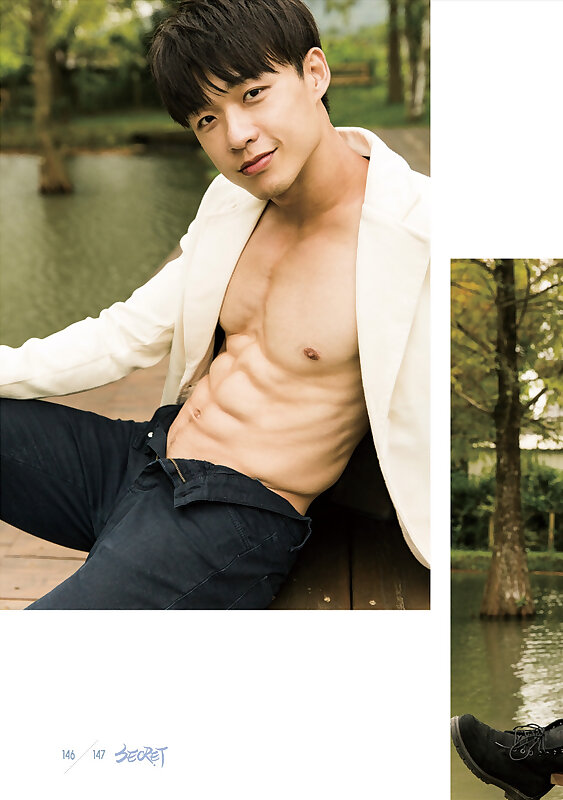 Next Image >>
