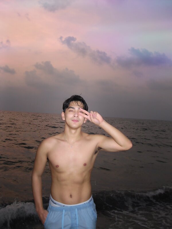 Next Image >>