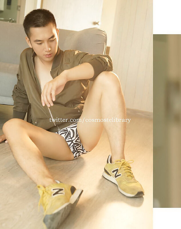 Next Image >>
